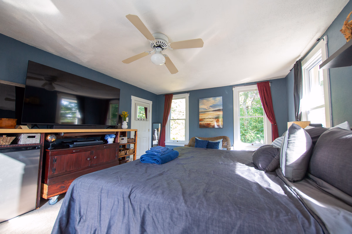 Current furnished bedroom in the real Marietta SILK Homes property